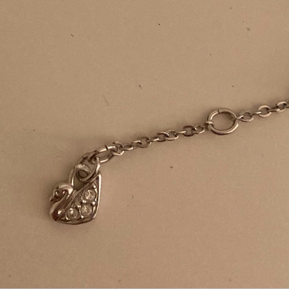 Swarovski Crystal Pearl Necklace - Picture 3 of 3